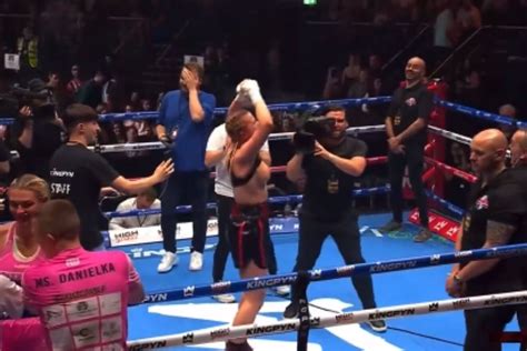 daniella hemsley unsensored|Womens boxer flashes the crowd after her first win